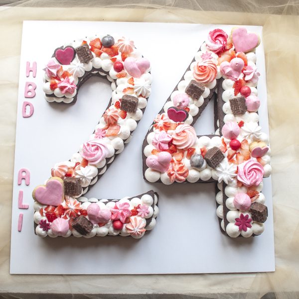 کیک تولد سابله 24