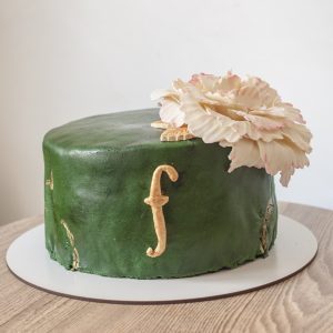 کیک تولد فوندانت سبز