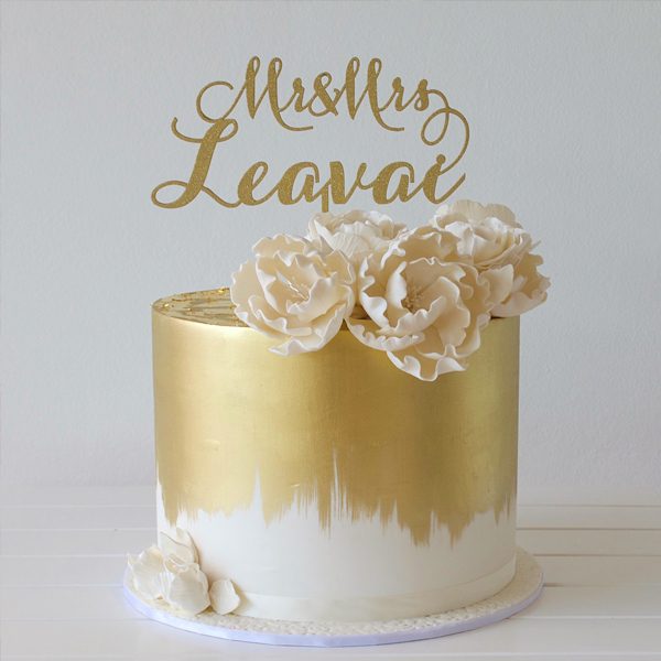 deliciousbysara 31 600x600 - سفارش کیک تولد خامه ای سفید طلایی