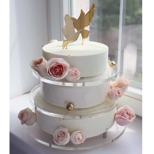 nivskaya 6 600x600 - سفارش کیک تولد سه طبقه تم سفید با گل